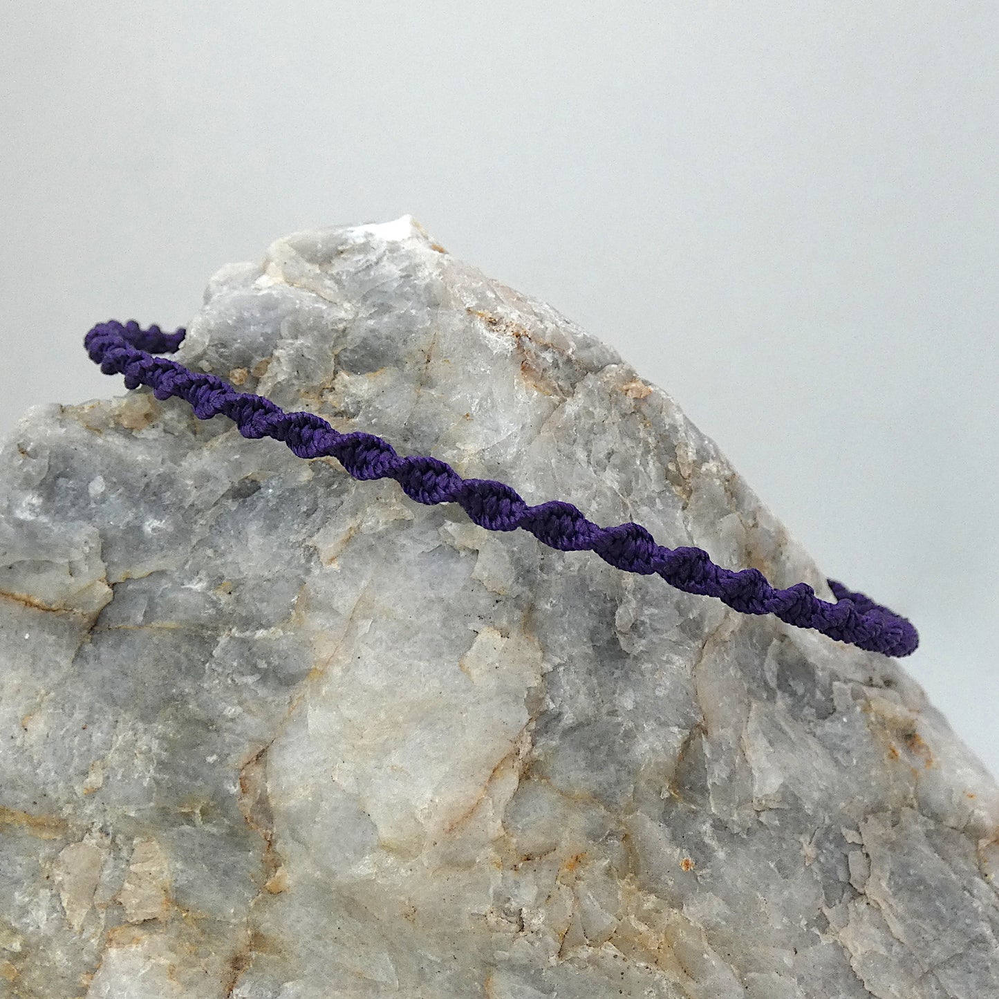 Dark Purple Macramé Bracelet – Handmade Spiral Braided Bracelet, Deep Boho Jewellery, Adjustable Cord Gift for Women UK